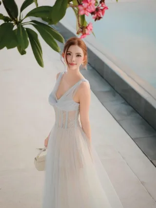 Photo 2 of Váy công chúa voan xanh nhạt nữ
