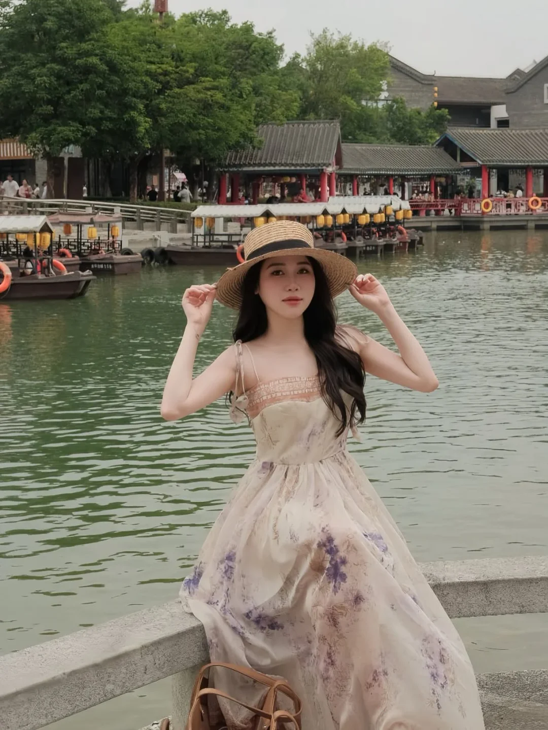 Photo 1 of Váy maxi hoa nhí hai dây Chouchou