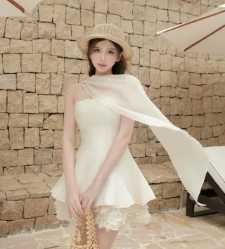 Ảnh 4 của Váy mini cape trắng lụa nữ