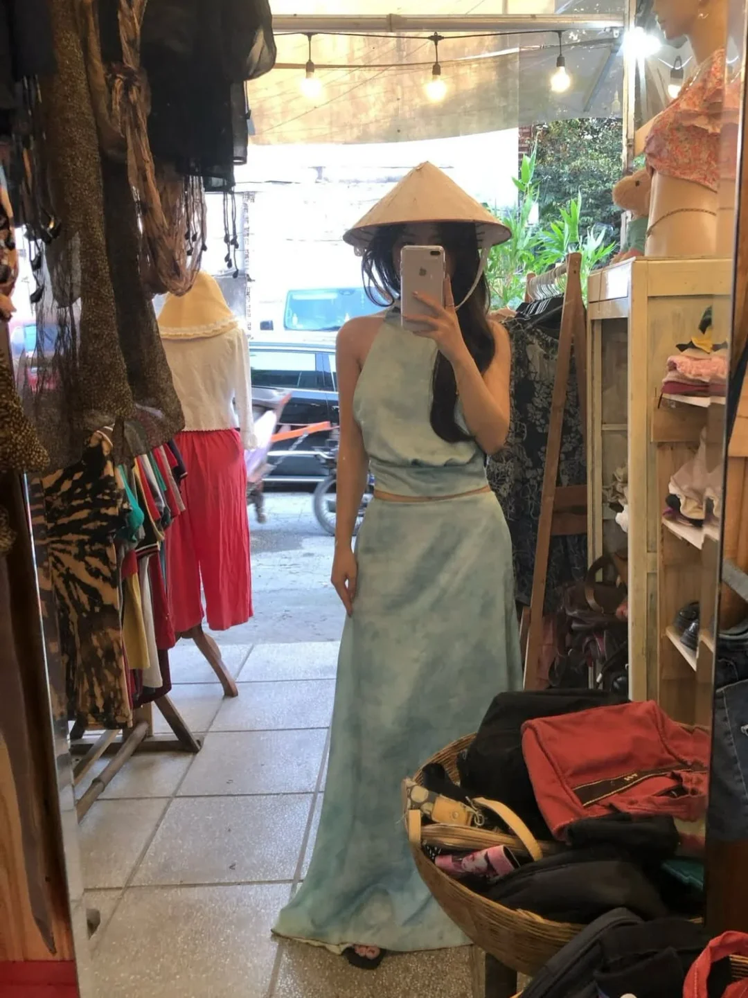 Photo 7 of Set croptop váy maxi loang xanh nữ