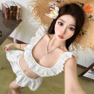 Ảnh 2 của Set croptop váy ngắn trắng hottrend
