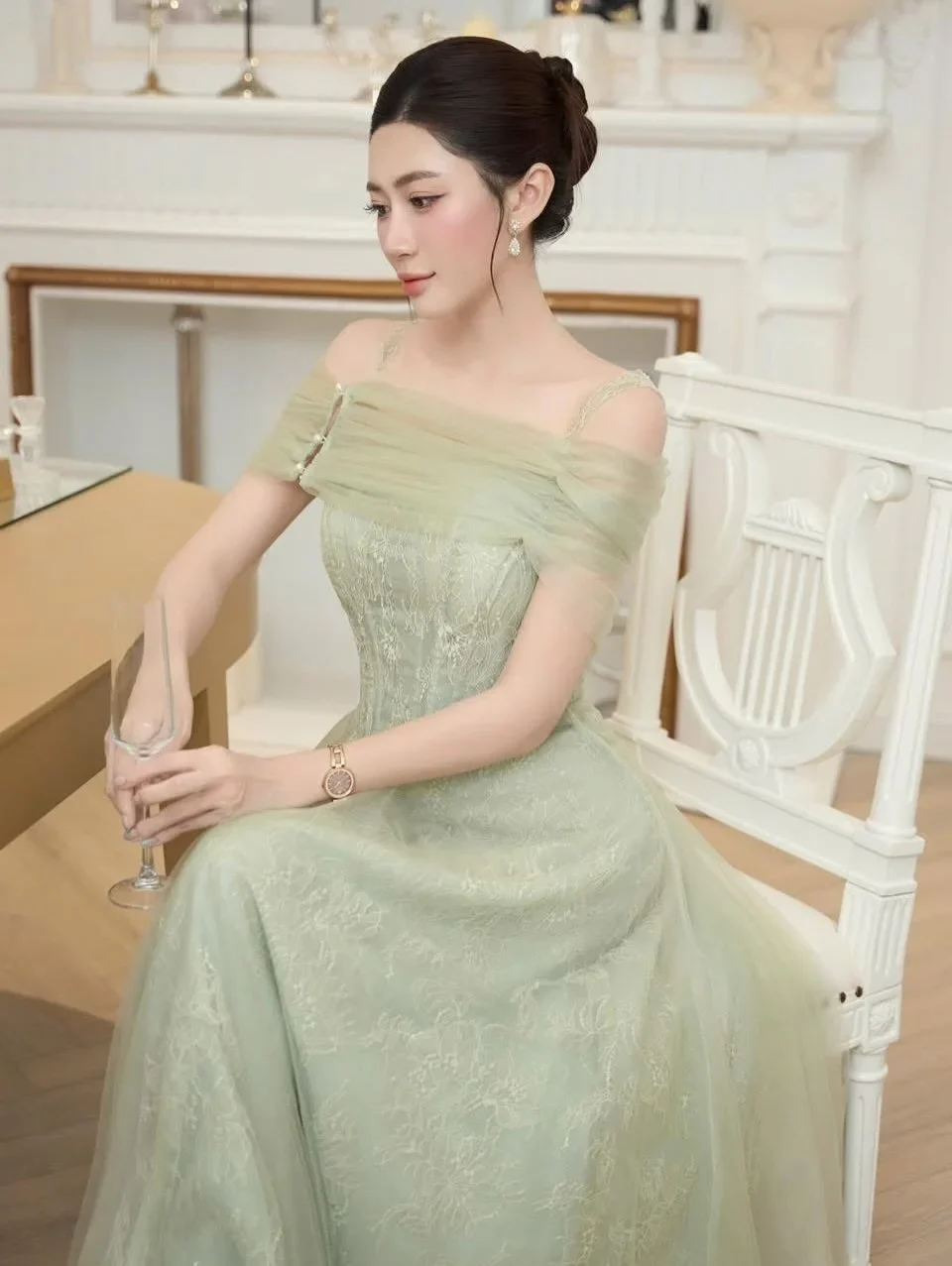 Ảnh 2 của Váy dạ hội trễ vai xanh mint size S