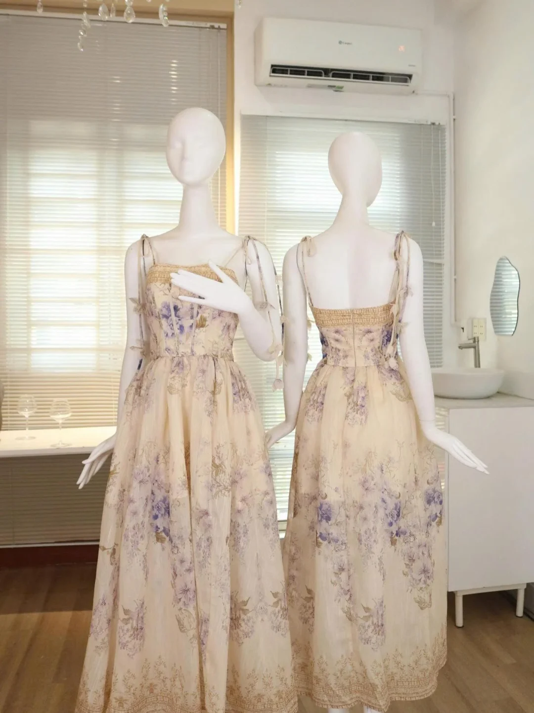 Ảnh 5 của Váy maxi hoa voan Chouchou size S
