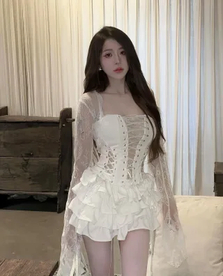 Ảnh 1 của Set corset ren trắng nữ size S M