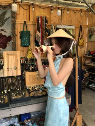 Photo 3 of Set croptop váy maxi loang xanh nữ