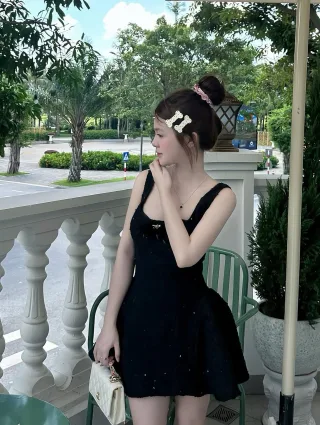 Photo 4 of Đầm mini đen nơ tweed nữ