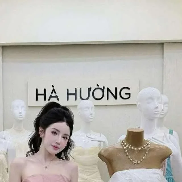 Ảnh 1 của Đầm cúp ngực hồng hiện đại cho thuê