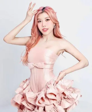Ảnh 2 của Đầm corset bèo nhún hồng pastel nữ