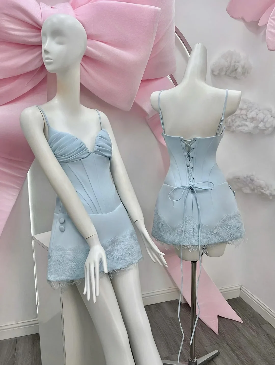 Ảnh 5 của Đầm corset mini ren xanh nhạt nữ