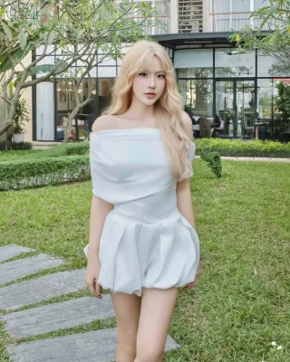 Ảnh 4 của Set áo lệch vai trắng peplum nữ