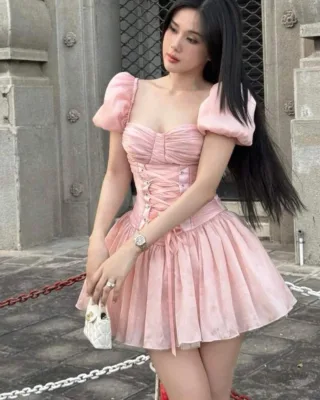 Ảnh 1 của Đầm ngắn tay phồng hồng DN54 size S