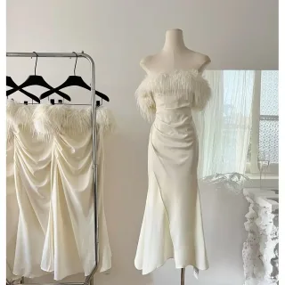 Ảnh 1 của Váy dạ hội trắng lông vũ nữ