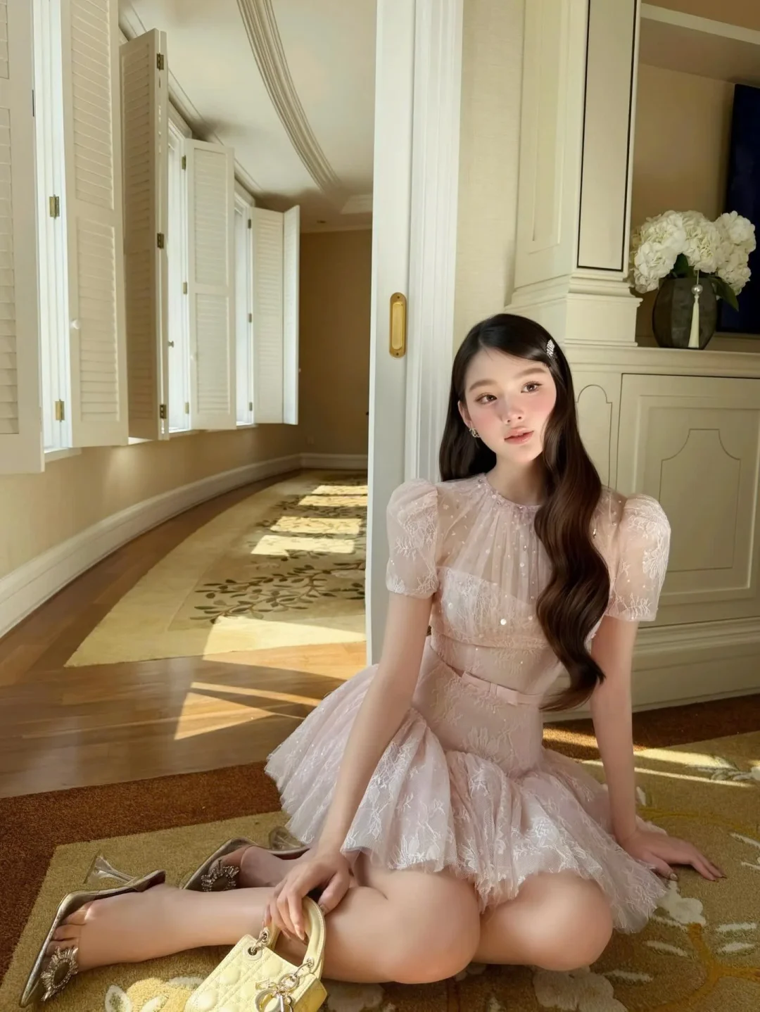 Ảnh 2 của Váy ren hồng pastel ngắn nữ tính