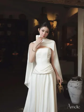 Ảnh 4 của Đầm maxi trắng corset Amelie sang trọng