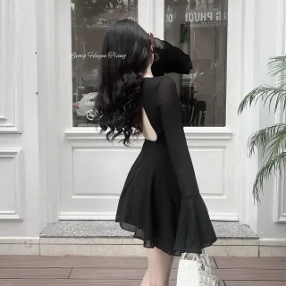 Photo 2 of Váy đen tay loe xòe nữ tính sexy