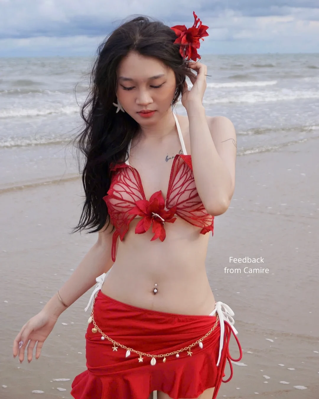 Photo 3 of Bikini cánh bướm đỏ ren gợi cảm nữ