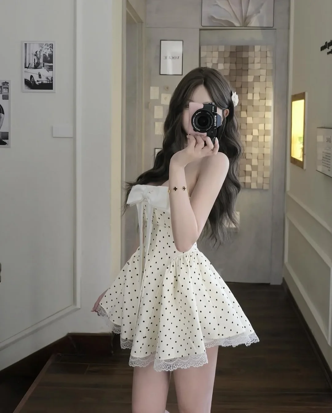 Ảnh 1 của Váy babydoll chấm bi kem viền ren