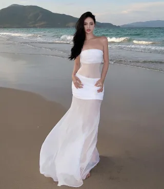 Ảnh 2 của Đầm Mermaid Trắng Cúp Ngực Size S