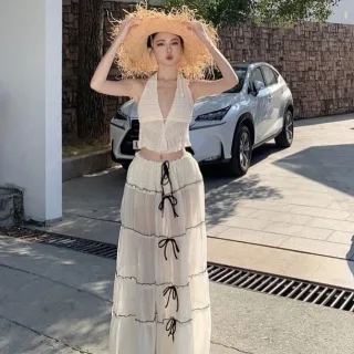 Photo 4 of Set Croptop Yếm Và Váy Maxi Voan Kem Nữ