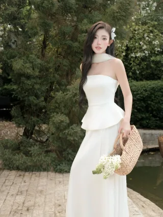 Ảnh 4 của Váy maxi trắng trễ vai nữ tính