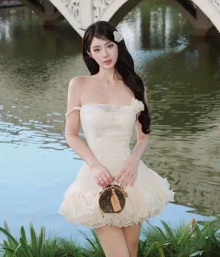 Ảnh 1 của Đầm búp bê trắng kem xòe nữ