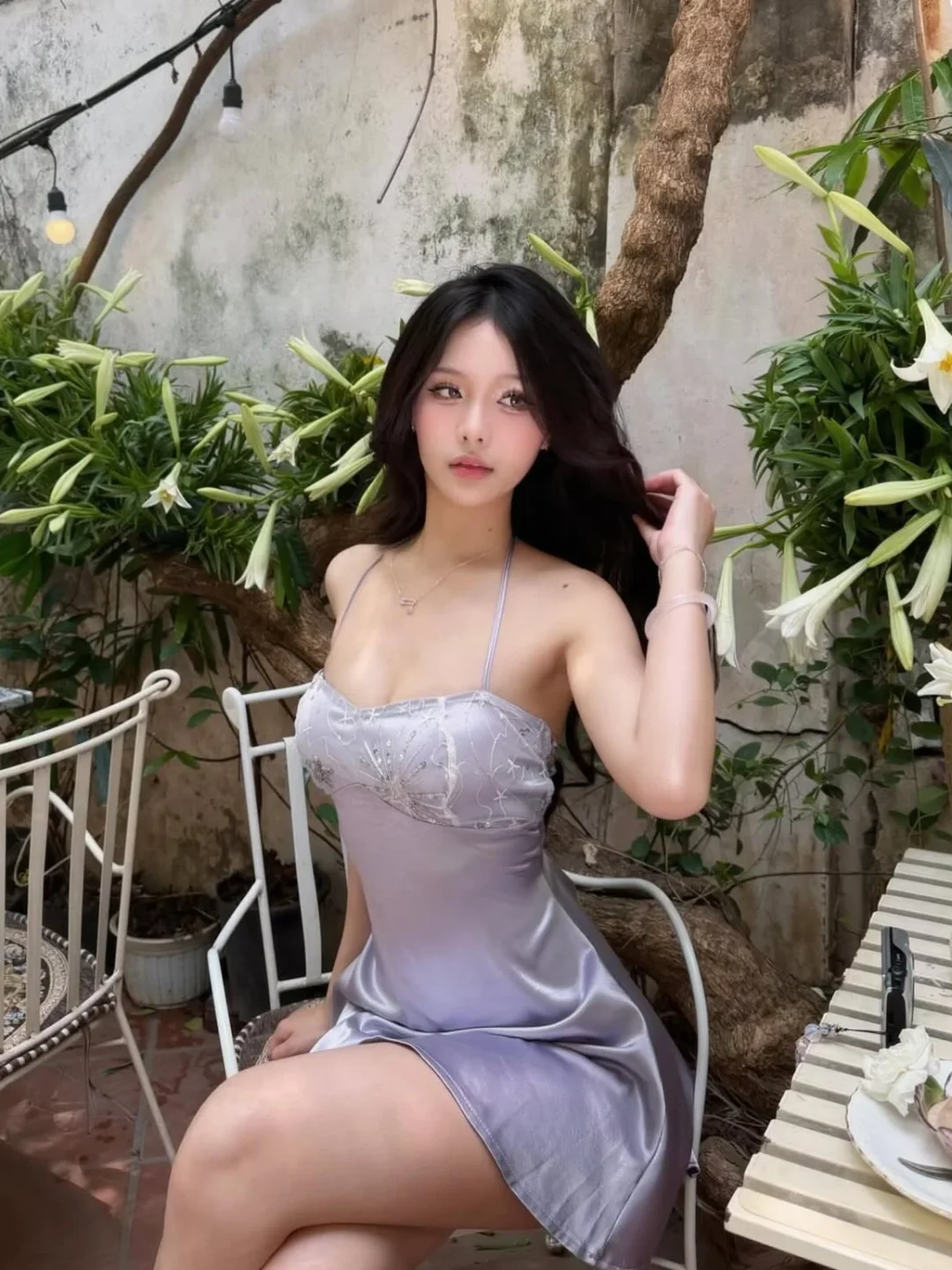 Ảnh 3 của Váy satin tím nhạt công chúa nữ