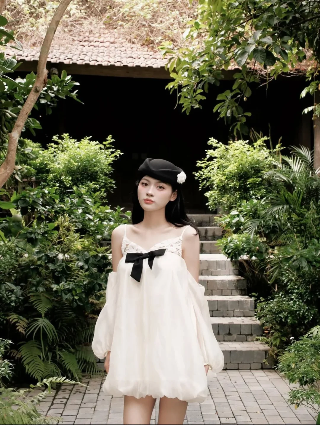 Ảnh 4 của Đầm Babydoll Trắng Ngắn Aguja