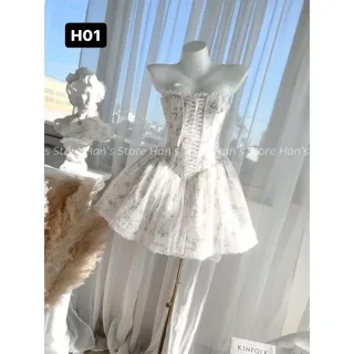 Ảnh 1 của Váy corset trắng hoa ren thuê chụp ảnh