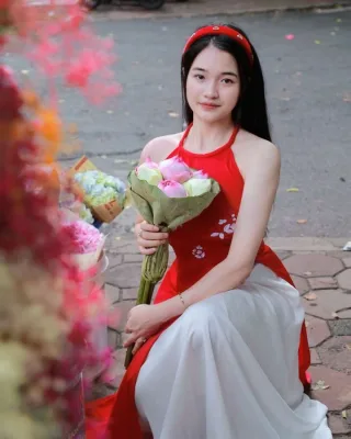 Ảnh 2 của Áo dài lụa hoa hồng nữ truyền thống