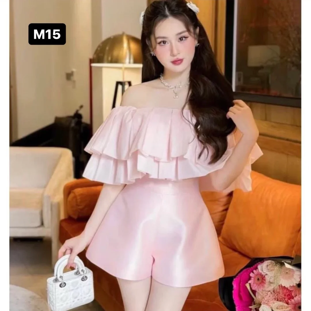 Ảnh 6 của Váy corset trắng hoa ren thuê chụp ảnh