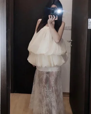 Photo 4 of Set áo voan trắng babydoll kèm chân váy ren