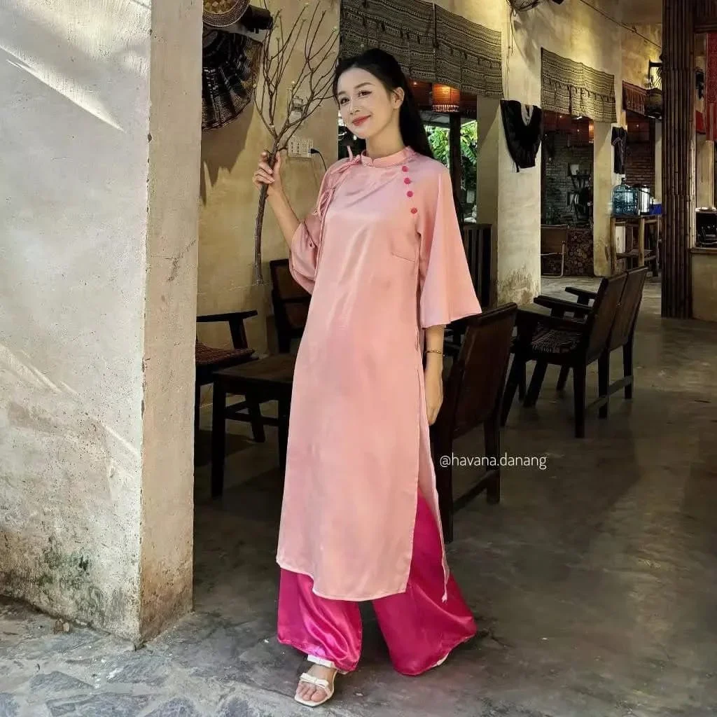 Ảnh 3 của Áo dài lụa hồng cách tân nữ thướt tha