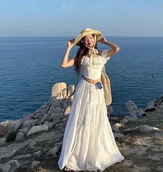 Ảnh 3 của Váy maxi trắng trễ vai boho nữ