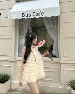 Photo 4 of Set voan bèo tầng kem nữ