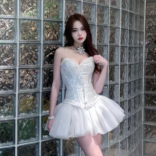 Photo 1 of Đầm corset tutu trắng size S M