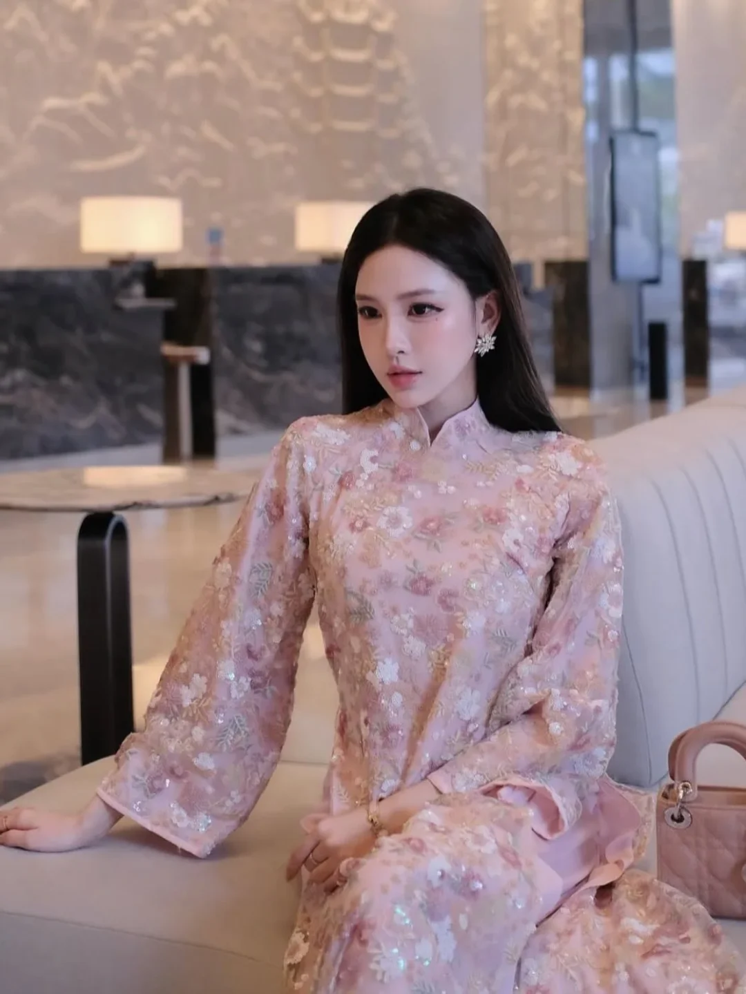 Ảnh 5 của Áo dài nữ thêu hoa hồng pastel