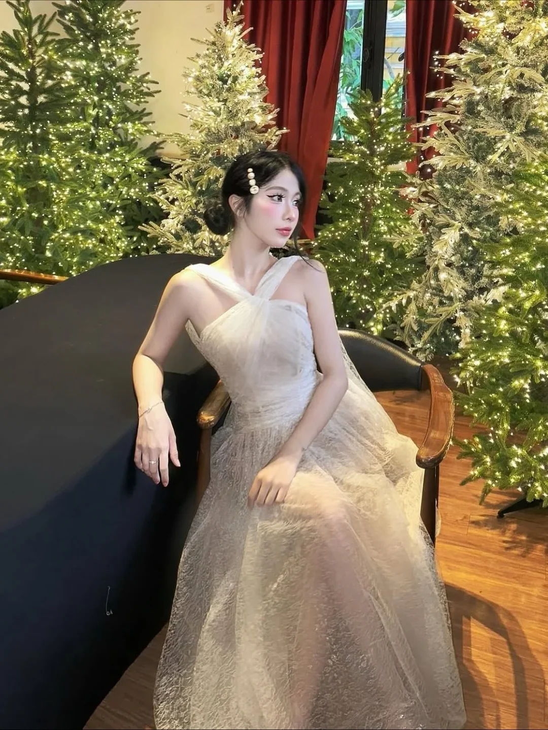 Ảnh 9 của Váy maxi ren be size S nữ