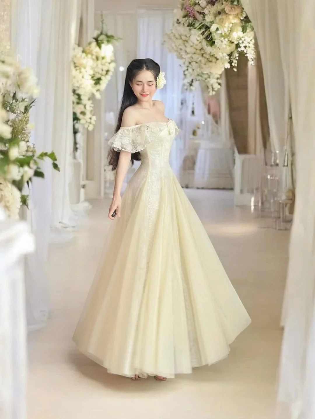 Photo 3 of Váy maxi ren vàng nhạt nữ