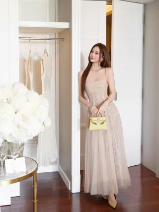 Ảnh 4 của Đầm maxi ren nude Trân Ali size XS