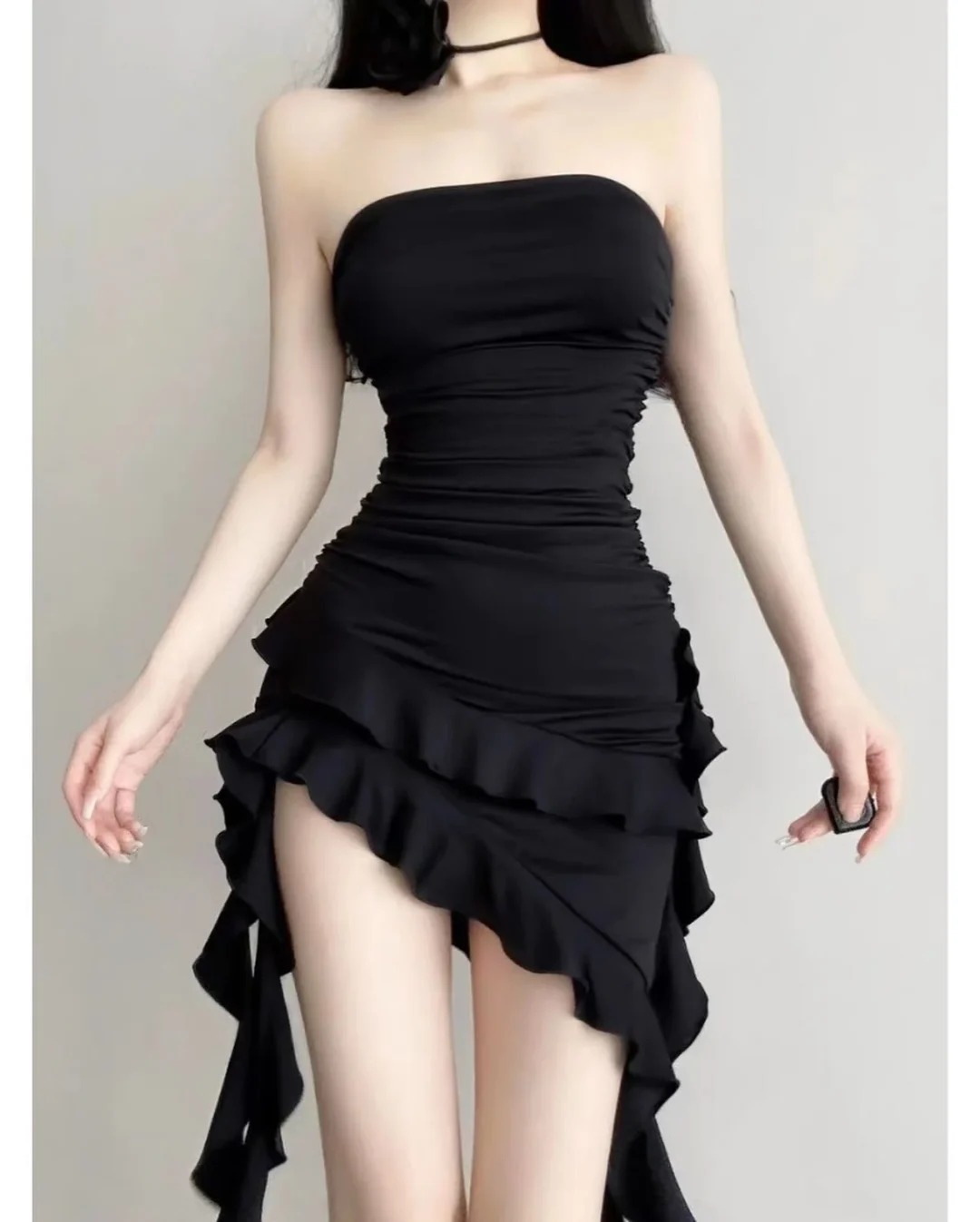 Ảnh 3 của Đầm body nữ cúp ngực đen