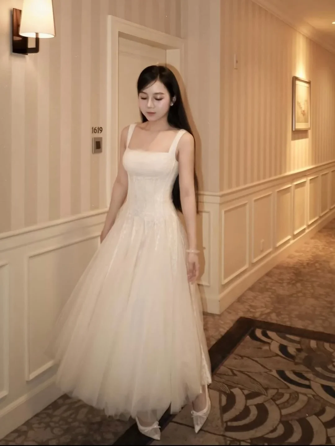 Ảnh 1 của Váy cưới tulle trắng phong cách công chúa