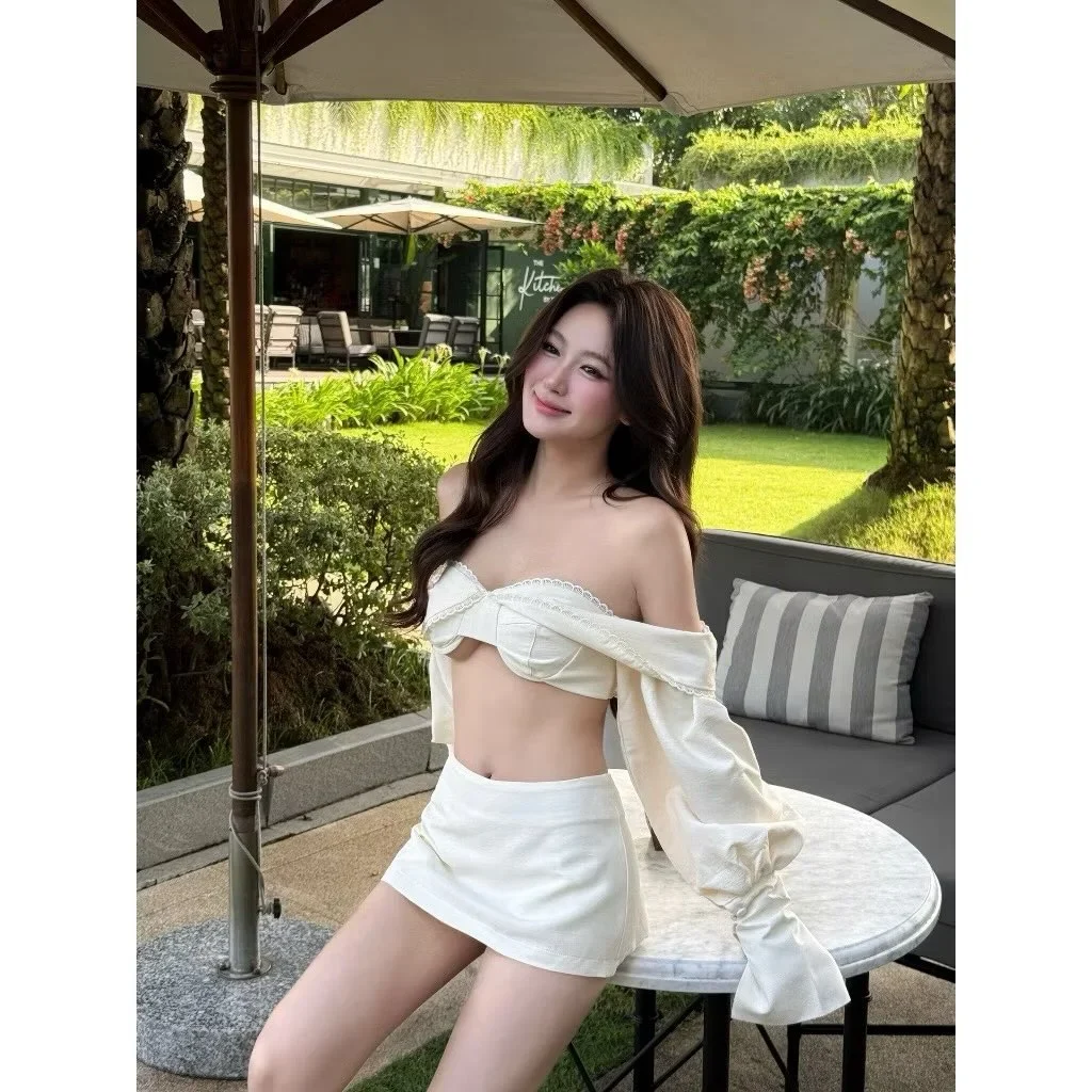 Photo 2 of Set đồ trễ vai kem nữ trendy