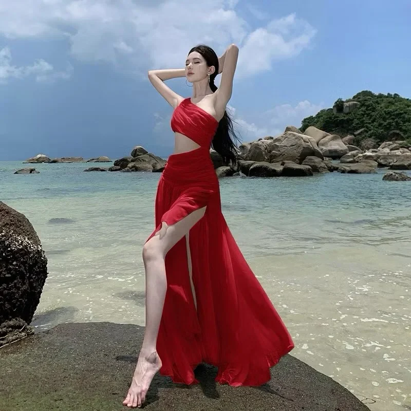 Ảnh 1 của Váy maxi đỏ cut-out voan cho thuê