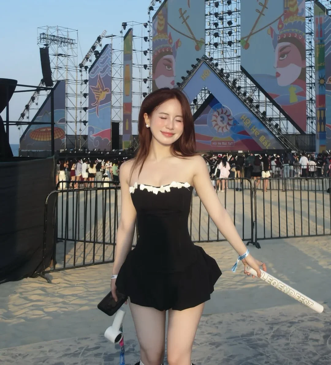 Photo 1 of Romper đen quây ngực viền trắng nữ
