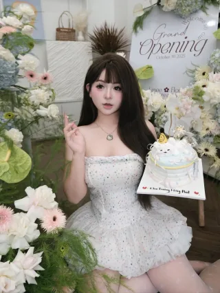 Photo 2 of Đầm Corset Trắng Búp Bê Size S/M