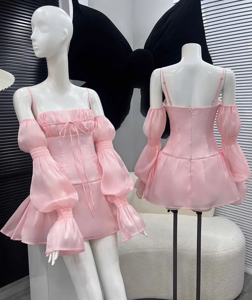 Photo 7 of Váy mini hồng trễ vai tay voan nữ
