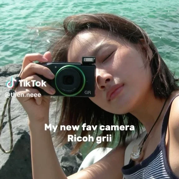 Ảnh 4 của Máy ảnh Ricoh GRIII compact cho thuê