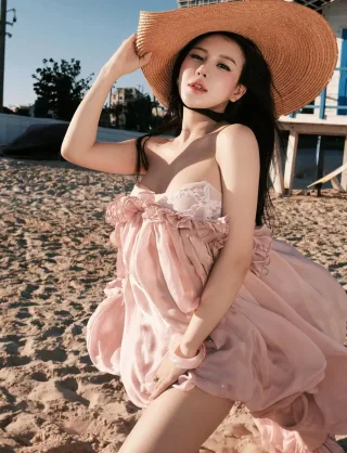 Ảnh 1 của Váy babydoll hồng bèo nhún size M