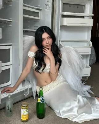 Photo 3 of Set đồ thiên thần satin trắng nữ