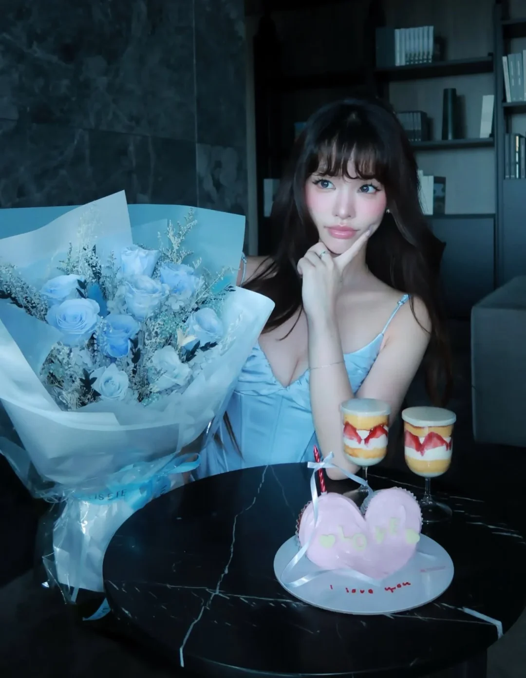 Photo 5 of Váy corset mini xanh nhạt lụa ren